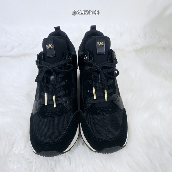 Michael Kors Georgie Nylon and Crocodile Embossed Leather Trainer Sz.9.5 M - Picture 4 of 10